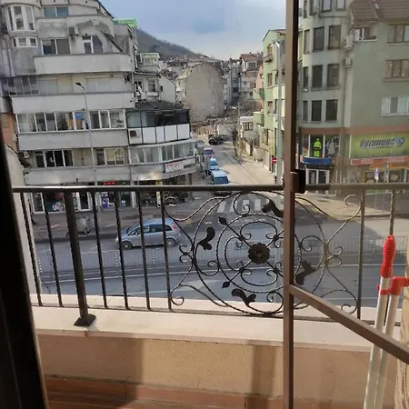 6 - Vasil Aprilov 아파트