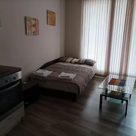 6 - Vasil Aprilov Apartmán *