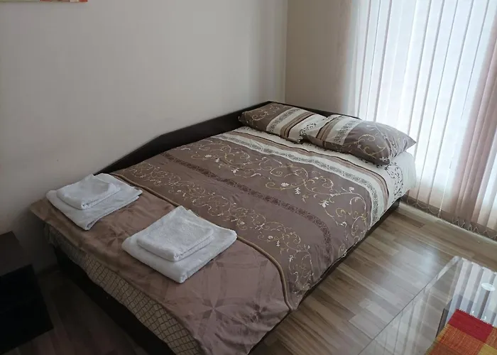 6 - Vasil Aprilov Lejlighed *